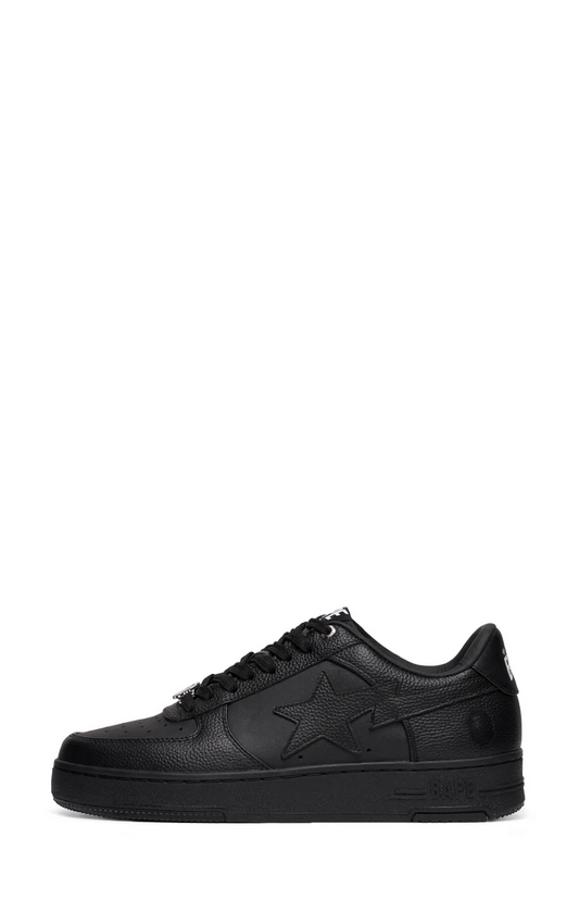 Bape Sta black low-top sneakers

Bathing Ape glossy patent sneakers

Streetwear star-panel low shoes

Bape-style black blue sneakers