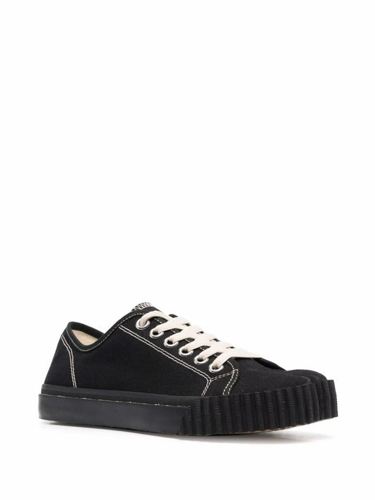 black split-toe tabi sneakers

low top avant-garde sneakers

maison margiela tabi inspired shoes

artisan minimalist streetwear sneakers