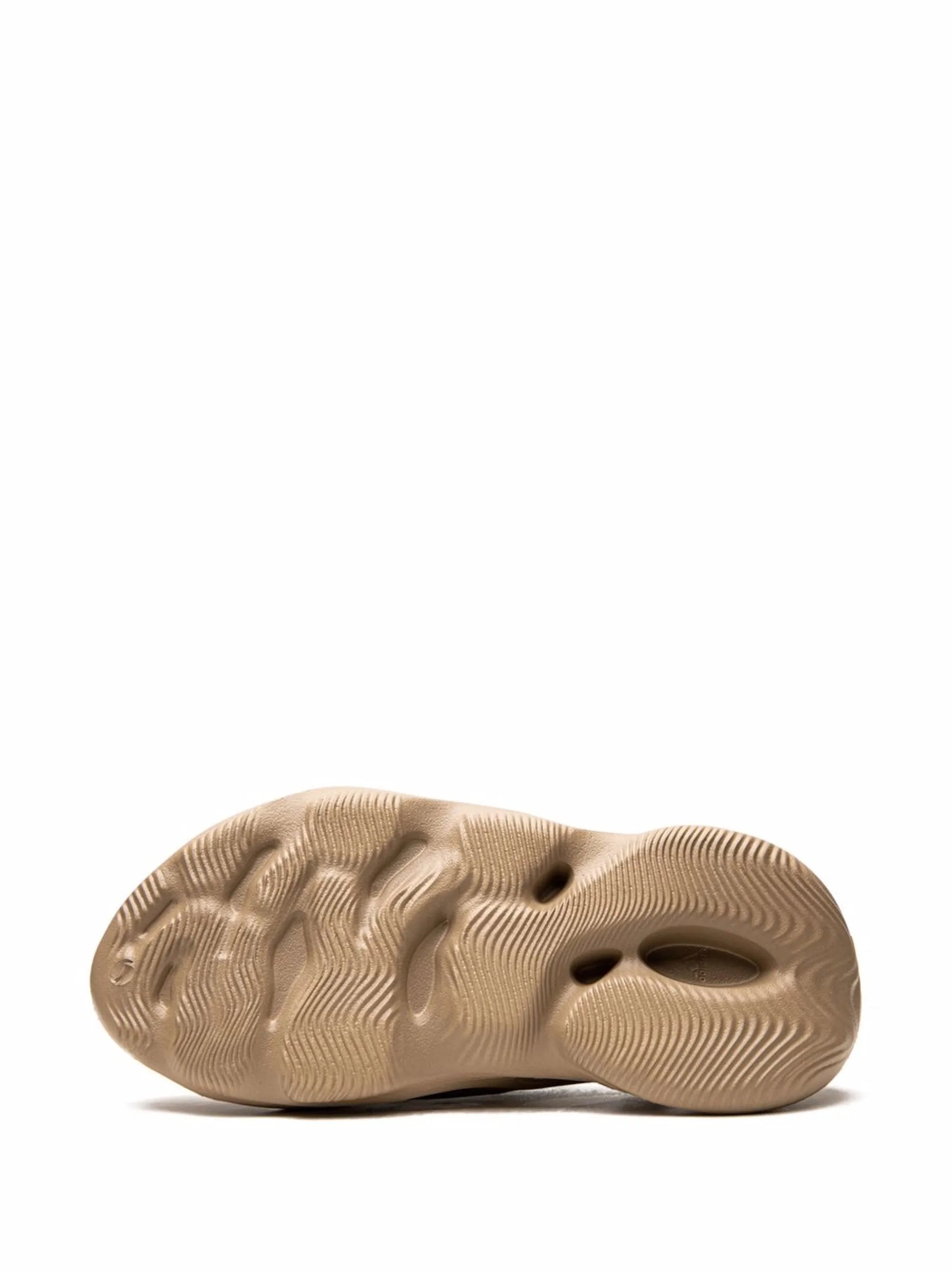 Mist foam runner sneaker

earth tone eva streetwear shoe

yeezy style foam slip-on clog

void worldwide futuristic foam runner
