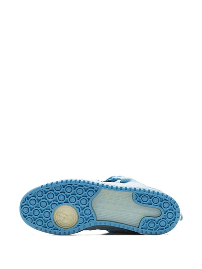 adidas bad bunny forum buckle low sneakers

back to school adidas blue shoes

forum low strap sneakers blue edition

adidas x bad bunny forum blue shoes