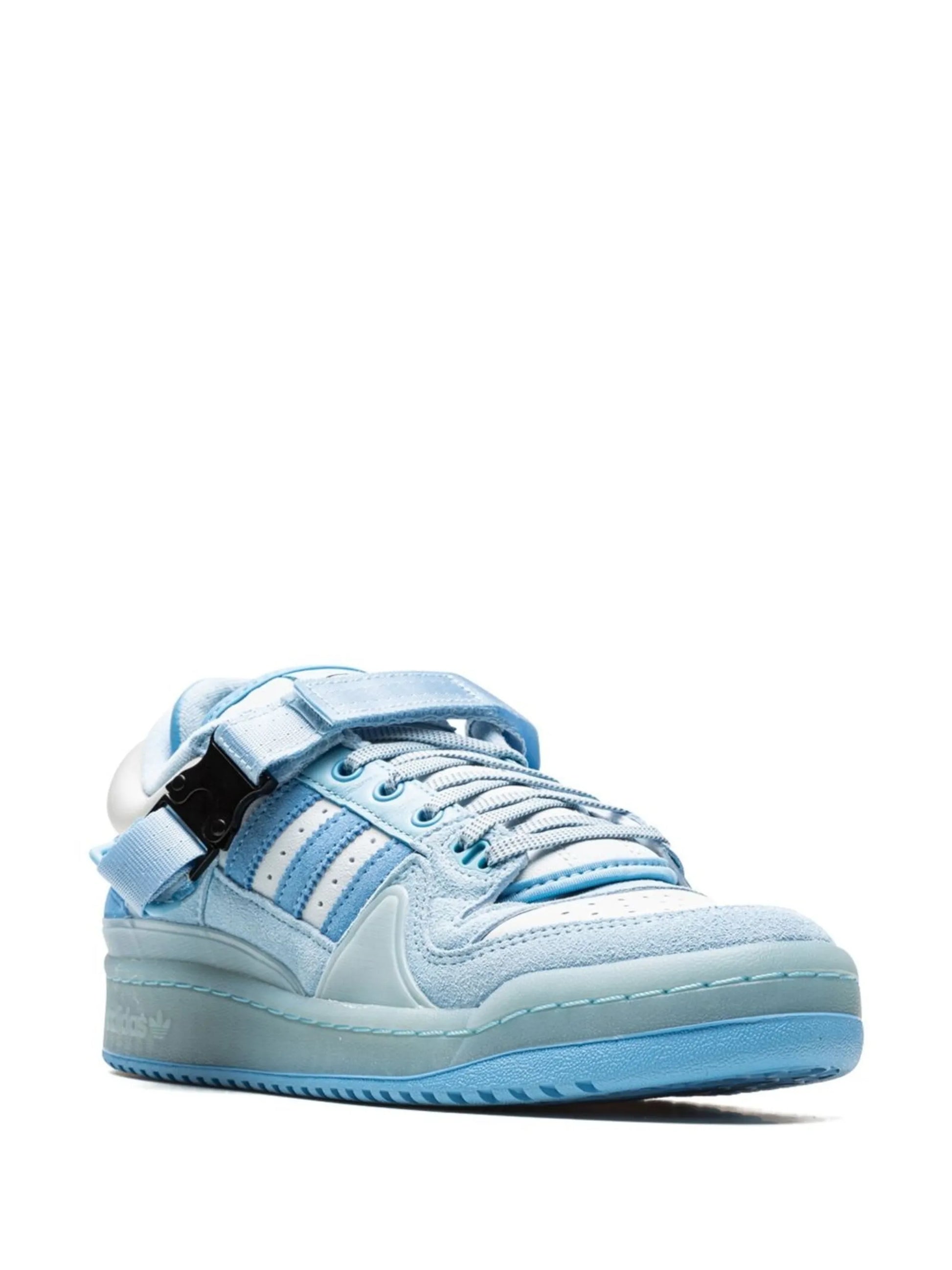 adidas bad bunny forum buckle low sneakers

back to school adidas blue shoes

forum low strap sneakers blue edition

adidas x bad bunny forum blue shoes