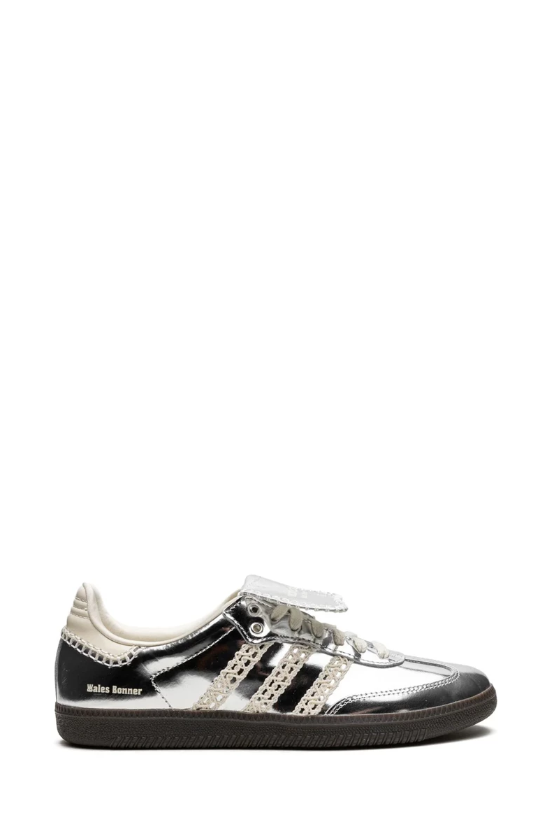 adidas x Wales Bonner Samba Silver sneakers

metallic samba reflective low-top

silver samba retro adidas shoes

limited edition adidas samba silver