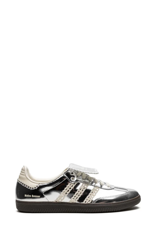 adidas x Wales Bonner Samba Silver sneakers

metallic samba reflective low-top

silver samba retro adidas shoes

limited edition adidas samba silver