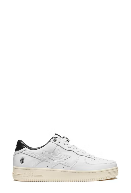 Bape Sta black beige & white low-top sneakers

Bathing Ape glossy patent sneakers

Streetwear star-panel low shoes

Bape-style black beige & white sneakers