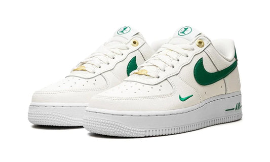 nike air force 1 07 lv8 split swoosh

af1 white green beige low top sneakers

air force 1 dq7658-101 shoes

nike af1 lv8 sneakers