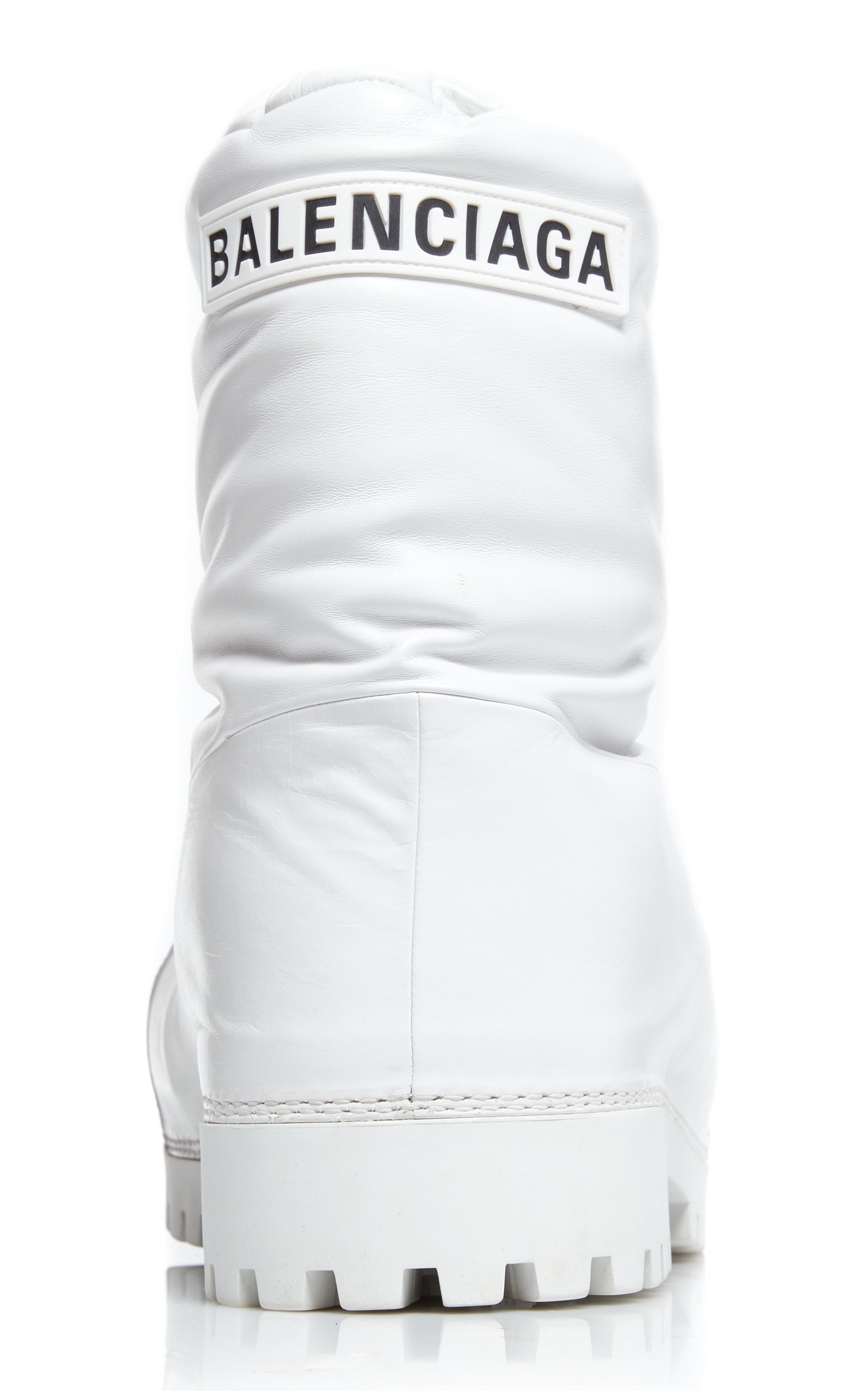 Alaska low-profile snow boots triple white

white winter streetwear boots

fabric and leather snow boots

VOID WORLDWIDE/BALENCIAGA winter boots