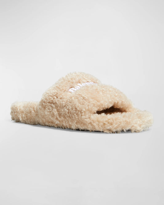 beige faux fur luxury slides

plush balenciaga style slippers

fluffy house sandals black

cozy fur-lined streetwear slides